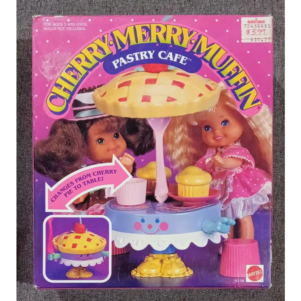 Vintage 1989 Cherry Merry Muffin pastry cafe playset with colorful cupcakes