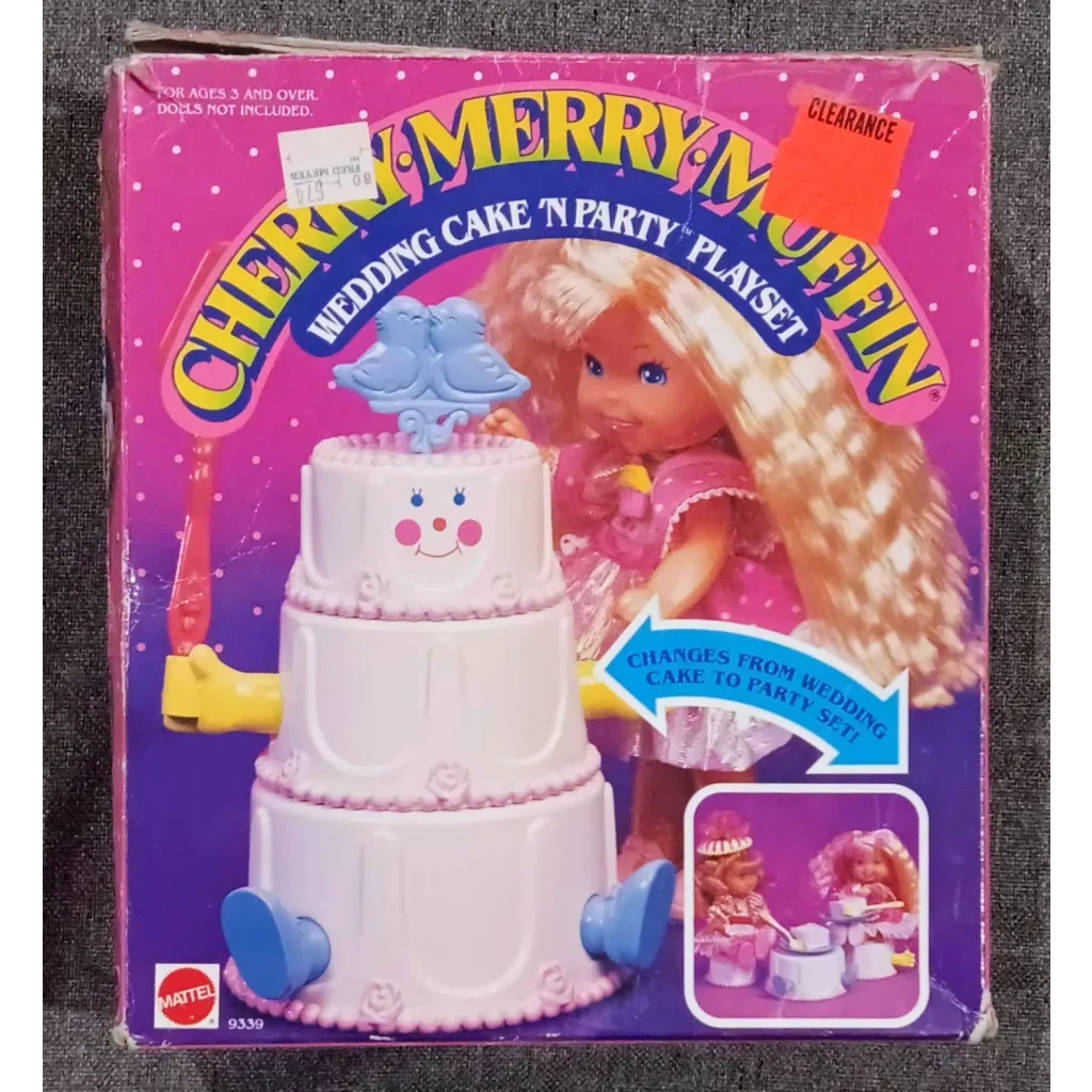 Vintage Cherry Merry Muffin cake n party playset in packaging
