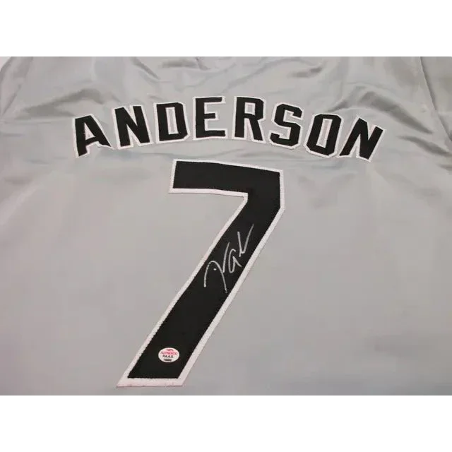 Gray Chicago White Sox signed jersey with Anderson name and number 7 autographed
