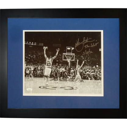 Christian Laettner signed Duke Blue Devils deluxe framed 11x14 photo