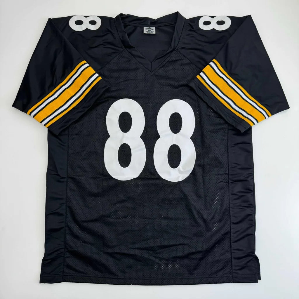 Black custom jersey with 88, gold and white stripes, inspired by professional sports leagues