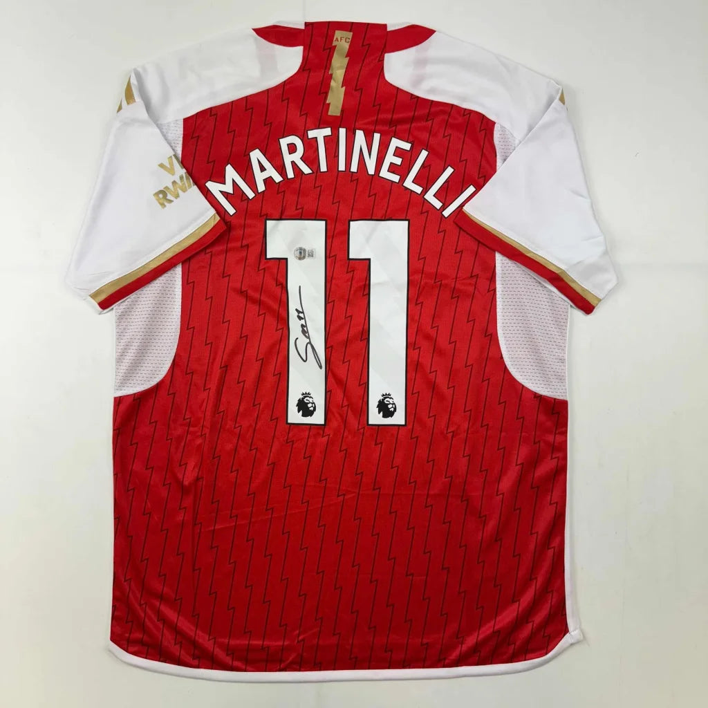 Red and white custom jersey with MARTINELLI 11 for Arsenal, perfect for professional sports fans