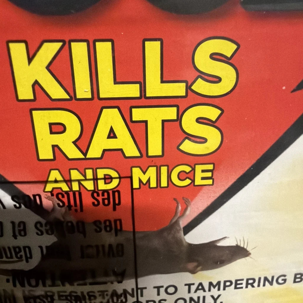 D-con Pro rat bait station with red yellow 12-block rat mouse killer package