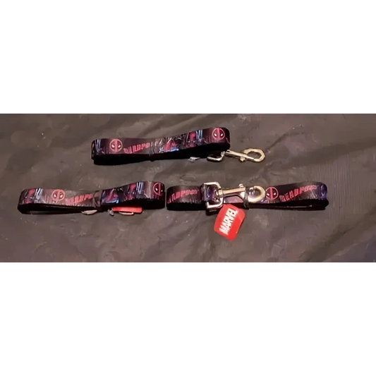 Dead Pool Marvel Snap leash set with metal clasps for pets, cool Dead Pool marvel gear