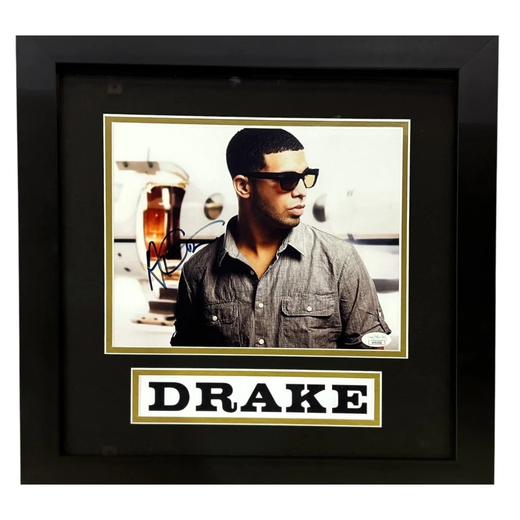 Drake signed deluxe framed 8x10 photo in black frame with JSA