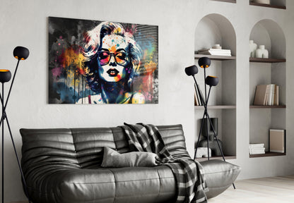 Retro Screen Siren Glass Wall Art || Designer Collection