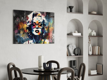 Retro Screen Siren Glass Wall Art || Designer Collection
