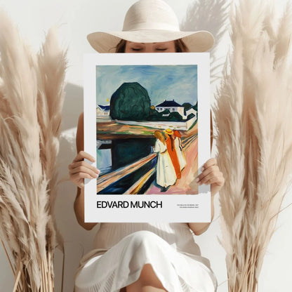 Edvard Munch The Scream white canvas art print with skull chain vase set