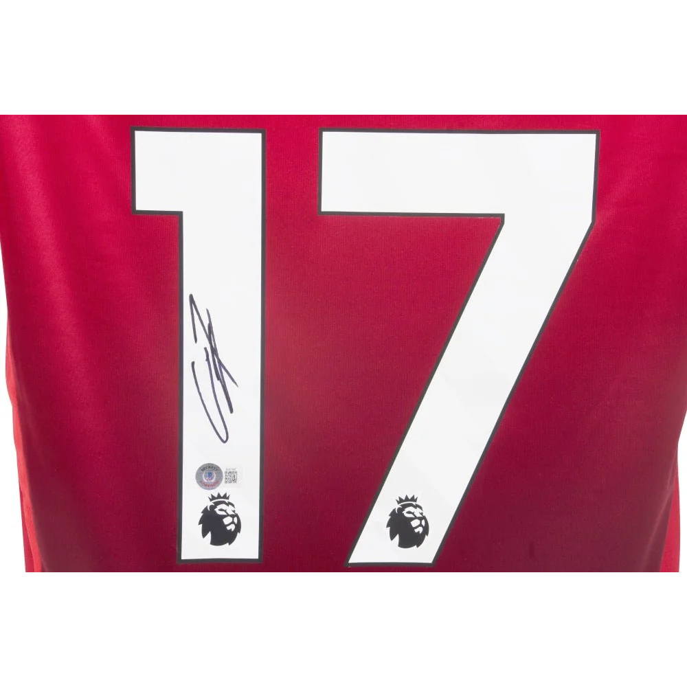 Red Manchester United jersey with number 17 and autograph, signed Manchester United gear
