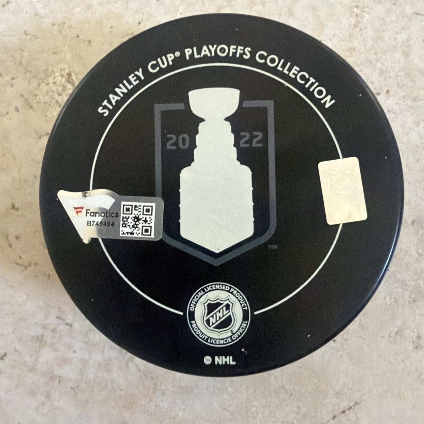 Gabriel Landeskog Signed 2022 Stanley Cup Champs Puck Fanatics Auth