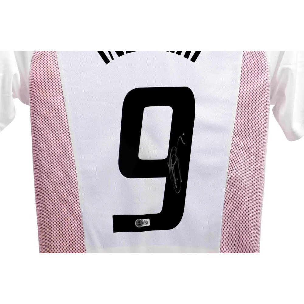 White and pink Filippo Inzaghi signed AC Milan jersey with autograph and number 9