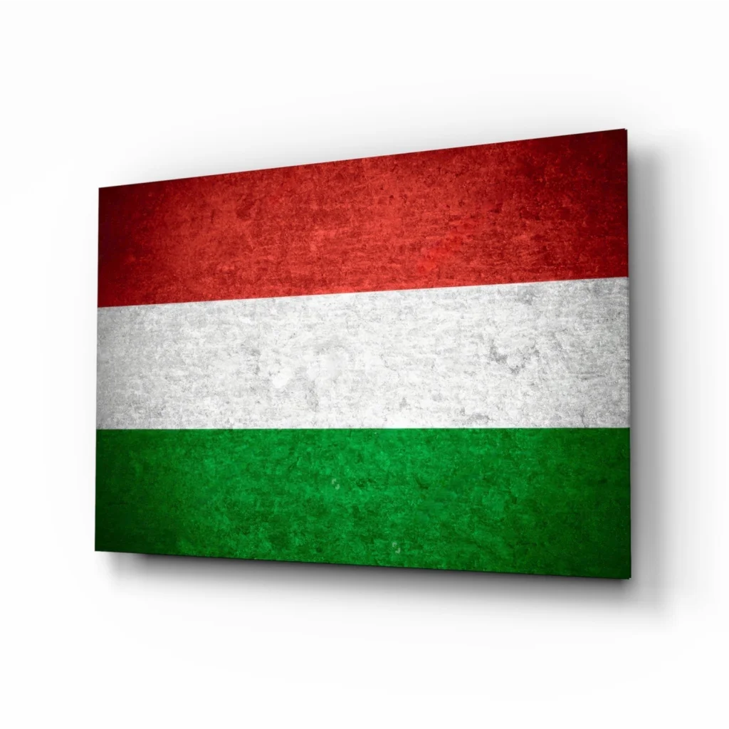 Vintage Hungarian Flag Canvas Wall Art with Distressed Texture | Insigneart USA | vintageantiquesgifts.com