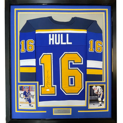 Framed autographed Brett Hull St. Louis Blues jersey with Hull 16