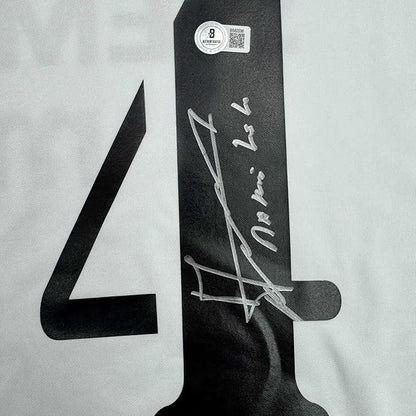 Framed Claude Makelele Real Madrid white jersey back with black 4 silver signature Beckett sticker