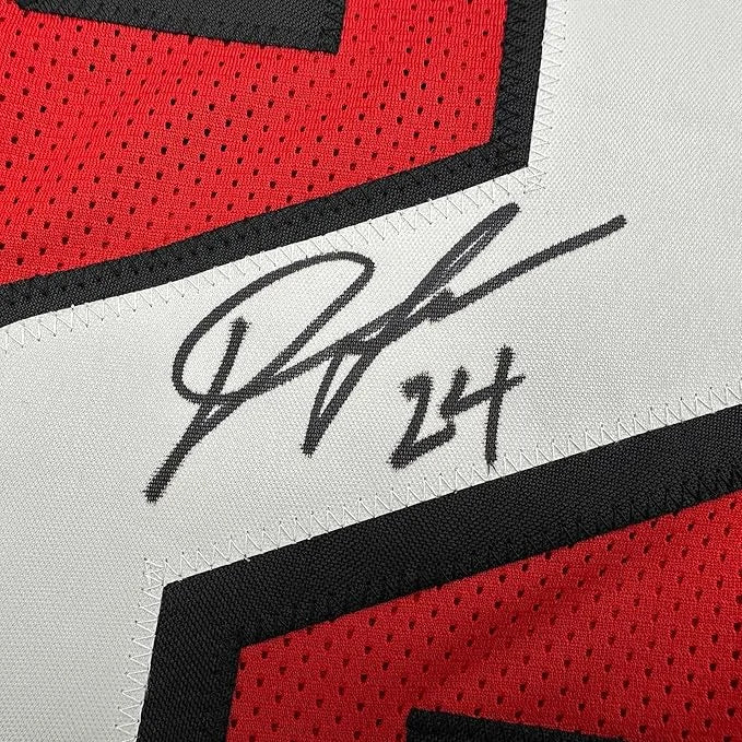 Framed autographed Devonta Freeman black ink signature 24 on Atlanta red jersey