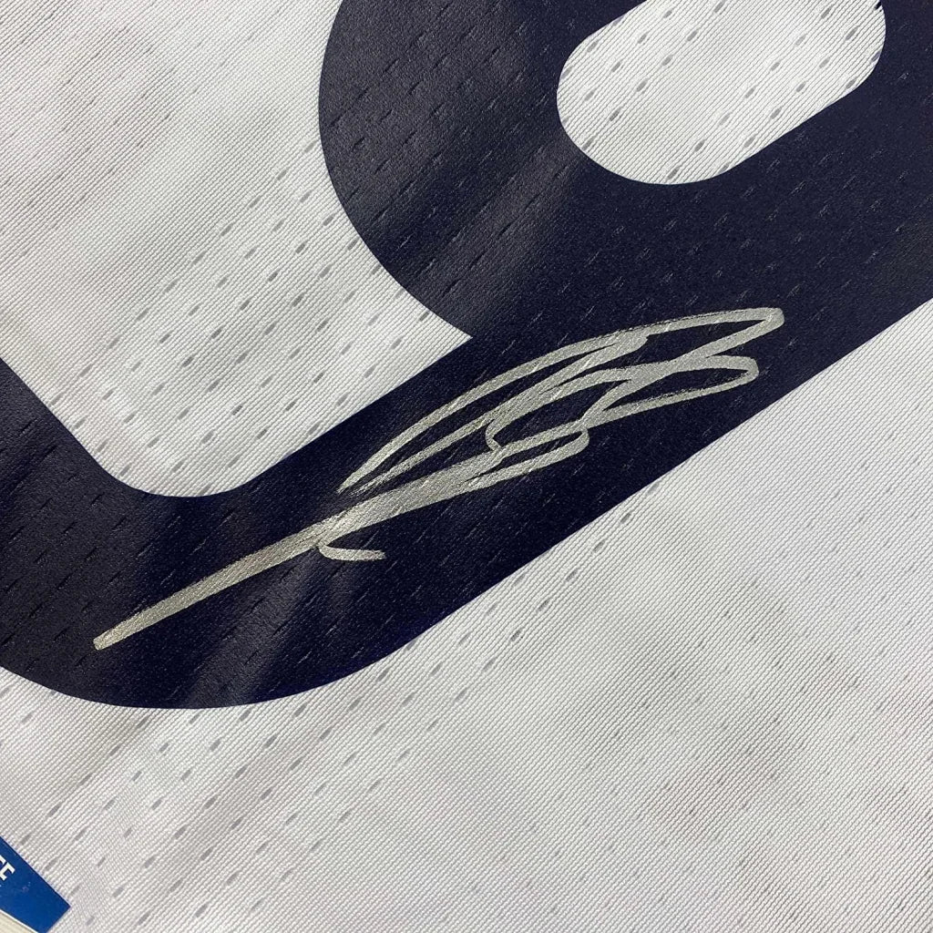 Framed Autographed Karim Benzema 35x39 Real Madrid 2016-17 White Soccer Jersey Beckett BAS COA | Certified Authentic Signed Memorabilia | vintageantiquesgifts.com