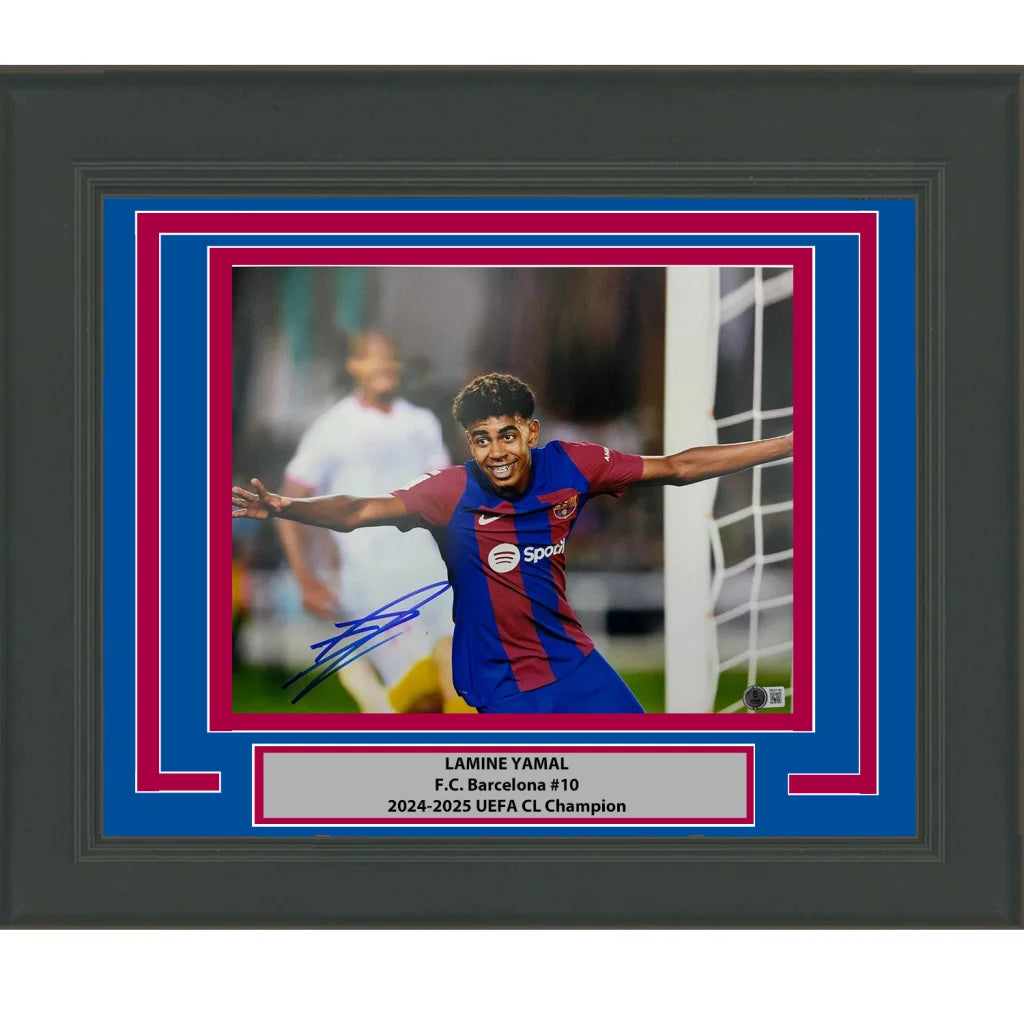 Framed autographed Lamine Yamal FC Barcelona 11x14 photo with BAS COA