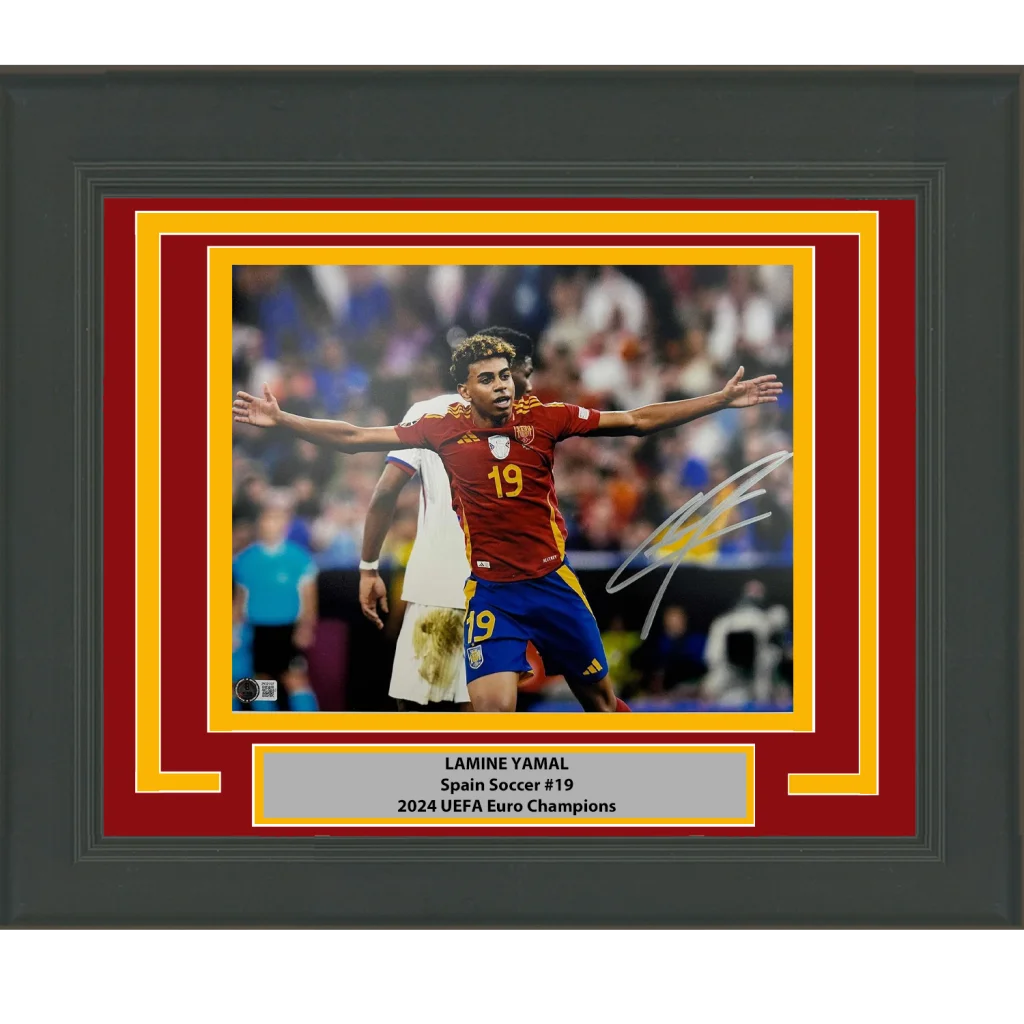 Framed autographed Lamine Yamal Spain soccer photo with Beckett BAS COA