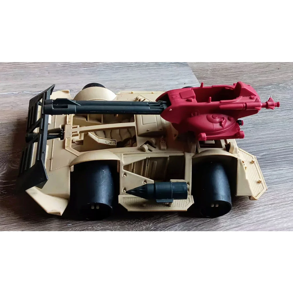 1/35 scale M4A2 Sherman Cobra Rage vehicle model with tan details and red turret