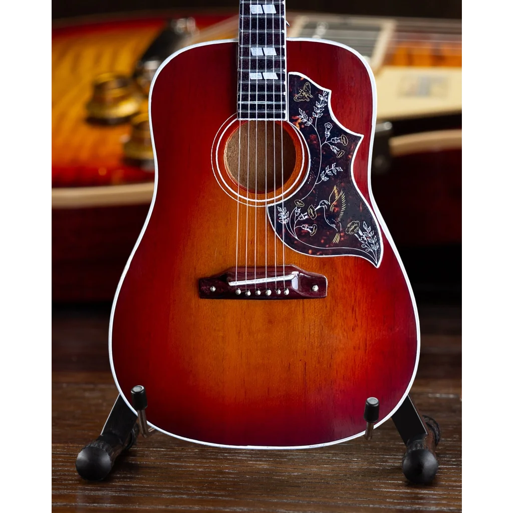 Mini Axe Heaven Gibson Hummingbird guitar model with sunburst finish