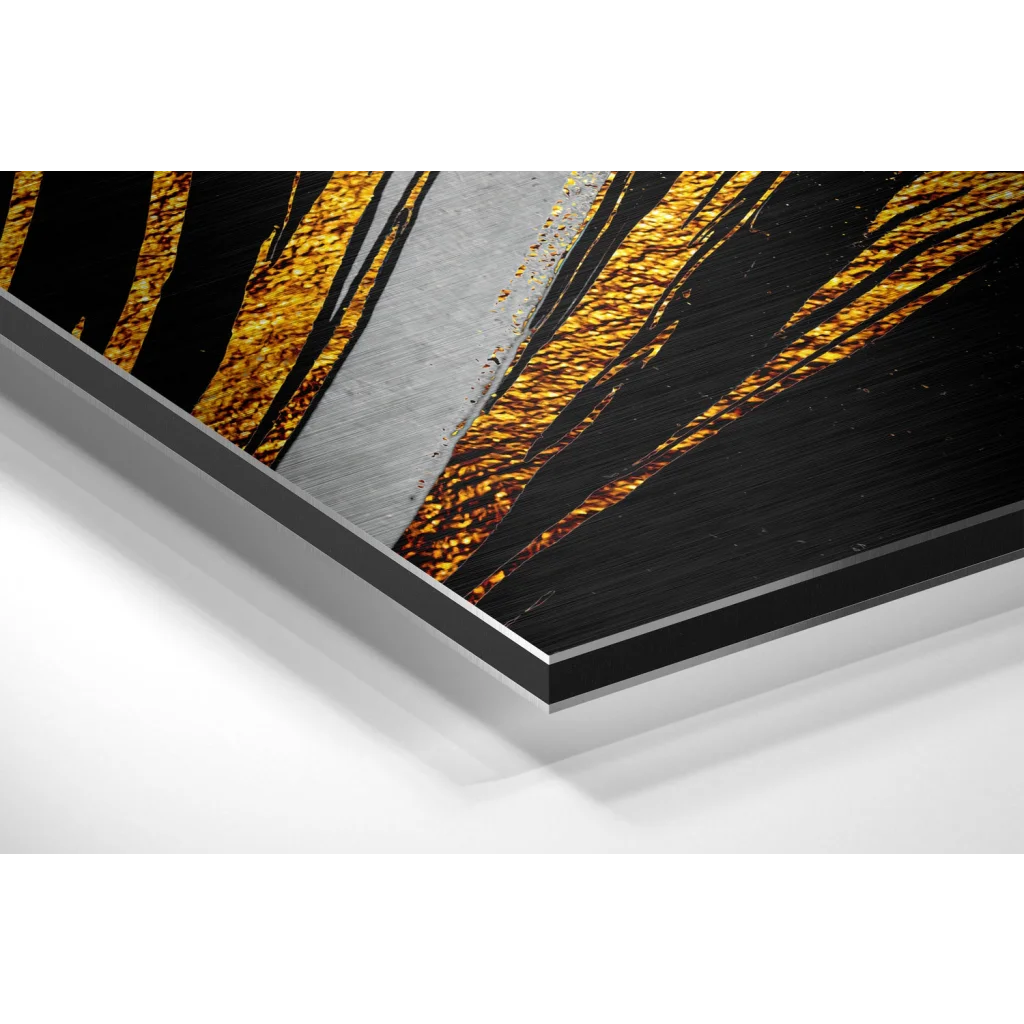 Stunning Brushed Aluminium Dibond Prints That Pop With Color | Glass Wall Art Print | vintageantiquesgifts.com