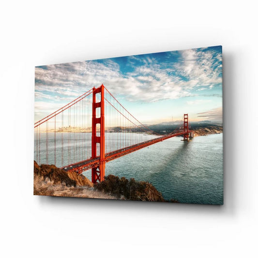 Stunning Golden Gate Bridge Canvas Wall Art in Bold Red | Insigneart USA | vintageantiquesgifts.com