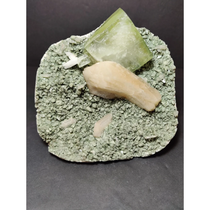 Green apophyllite cubes with fluorite and quartz on heulandite, 1182g