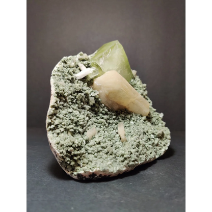 Green apophyllite cubes with peach stilbite on heulandite, 1182g