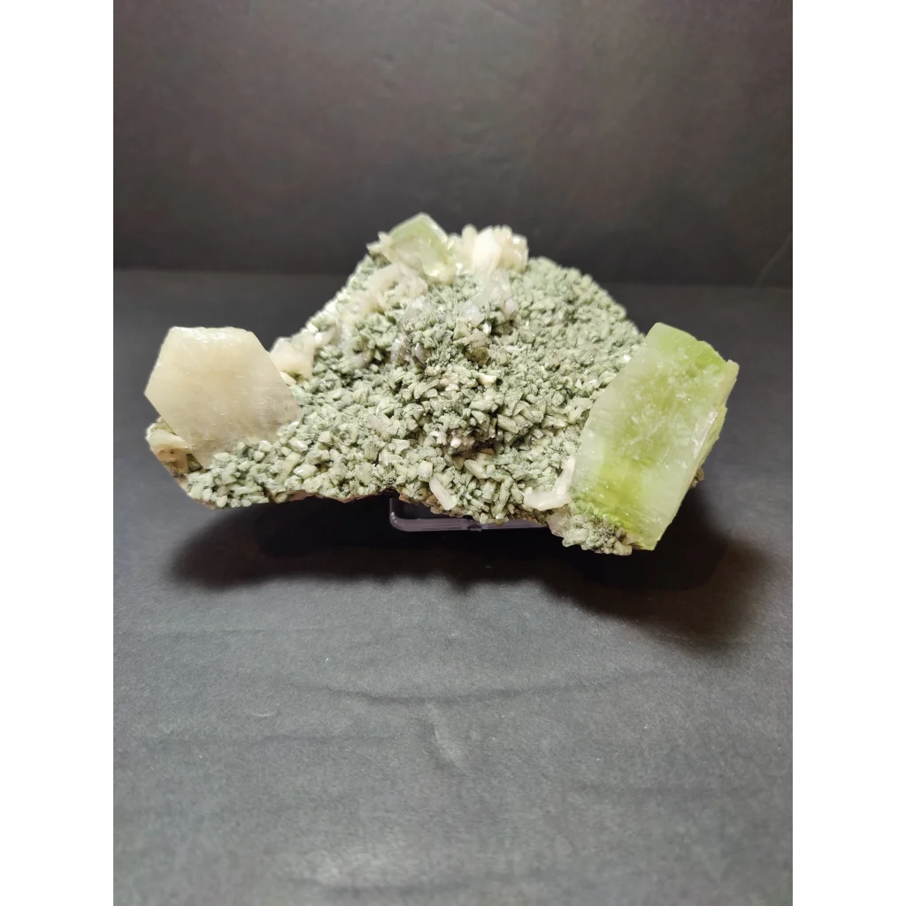 Green apophyllite cubes with peach stilbite on heulandite, 556g specimen