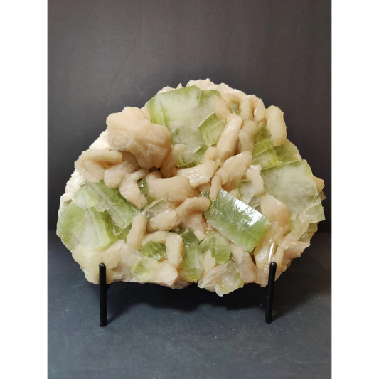 Green apophyllite cubes with peach stilbite fluorite geode, 1,784g