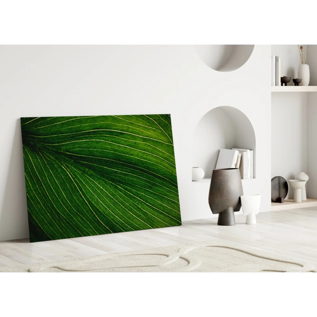 Stunning Green Leaf Glass Wall Art with Intricate Vein Detail | Modern Wall Art Decor | vintageantiquesgifts.com
