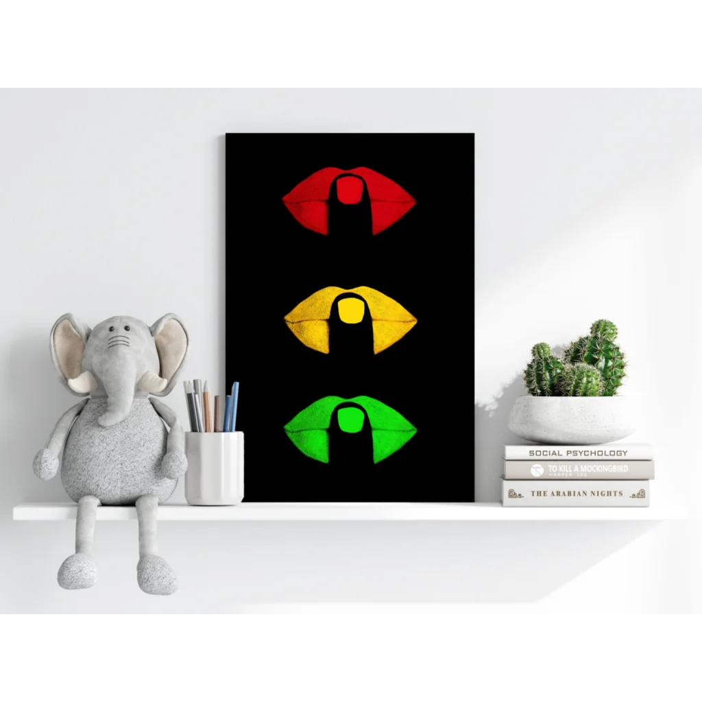 Black traffic light lips on Insigne aluminum prints