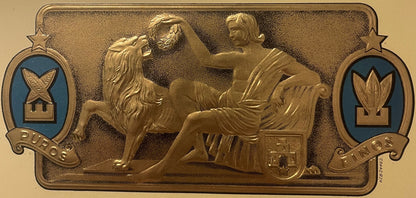 Gold embossed cigar label with classical figure and lion, blue medallions marked "PUROS" and "FINOS," stars and ornamental bo