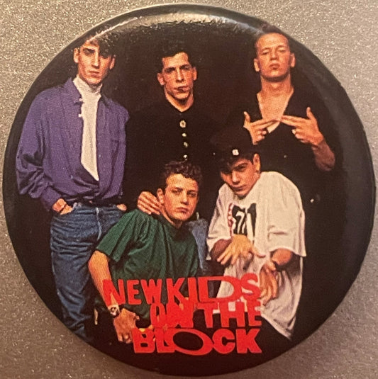 Vintage 1989 New Kids on the Block Pinback Button 🎤 "The Pose" NKOTB Button-Up Troy MI Metal Pin
