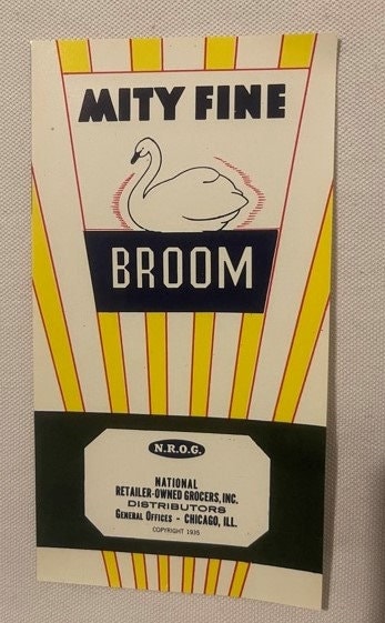 Vintage 1935 Mity Fine Broom Label - Art Deco Swan NROG Chicago Grocers Advertising - NOS Litho Paper Ephemera 🧹