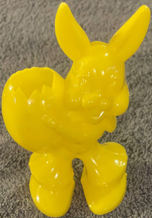Vintage 1950s Bunny Rabbit Candy Container — Hard Plastic Easter Decor 🐰