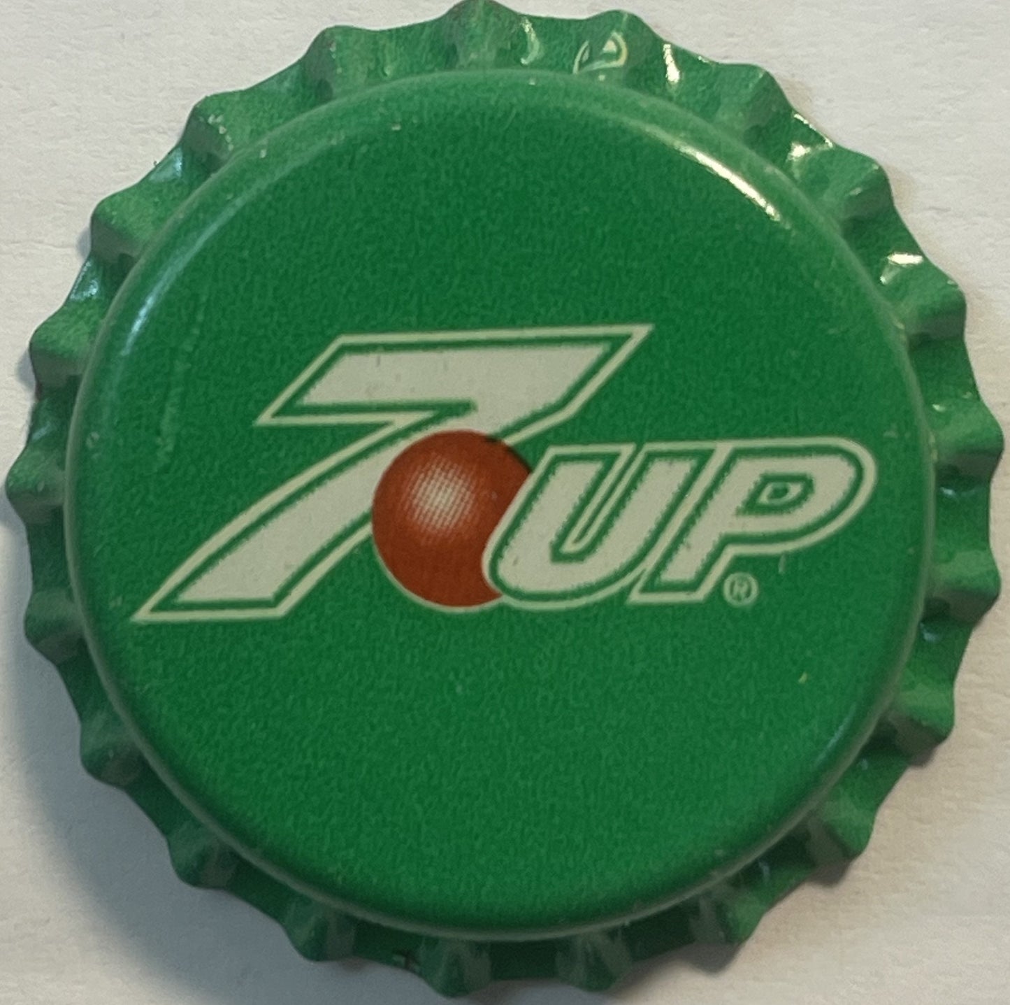 Vintage 7-Up Bottle Cap 🧢 Red Dot Logo, West Jefferson NC NOS Crown Cap