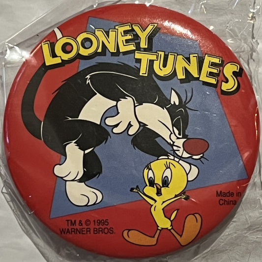 Vintage 1995 Looney Tunes Pin Sylvester and Tweety Unopened Collectible