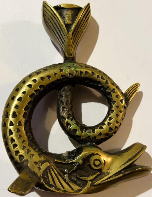 Vintage Bronze Fish Candle Holder ✨ Coiled Figural Pike Candlestick, Aged Verdigris Patina, Standing Sculptural Decor