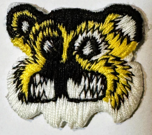Vintage Embroidered Tiger Patch – NOS 1¼" Stylized Face Design (Yellow Black)
