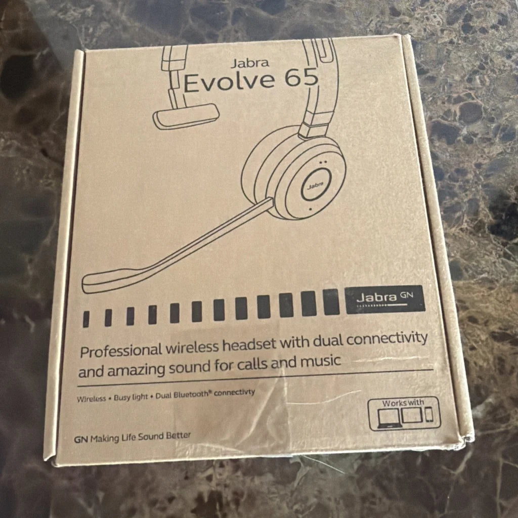 Jabra Evolve 65 SE mono wireless headset in brown packaging