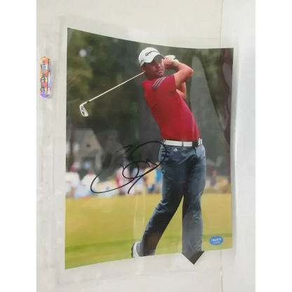 Jason Day signed autographed 8x10 photo of golfer in red shirt and white hat