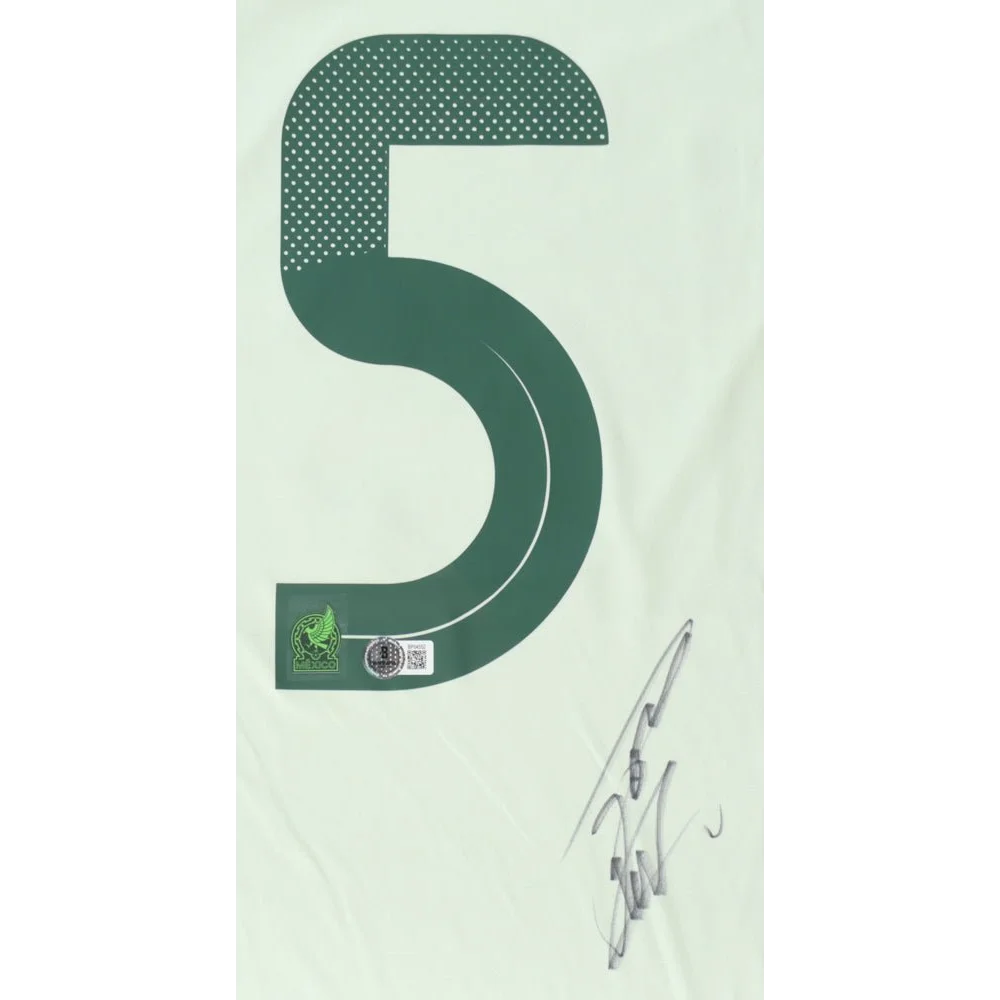 Green number 5 with dotted pattern and authenticity tag on Johan Vasquez signed jersey