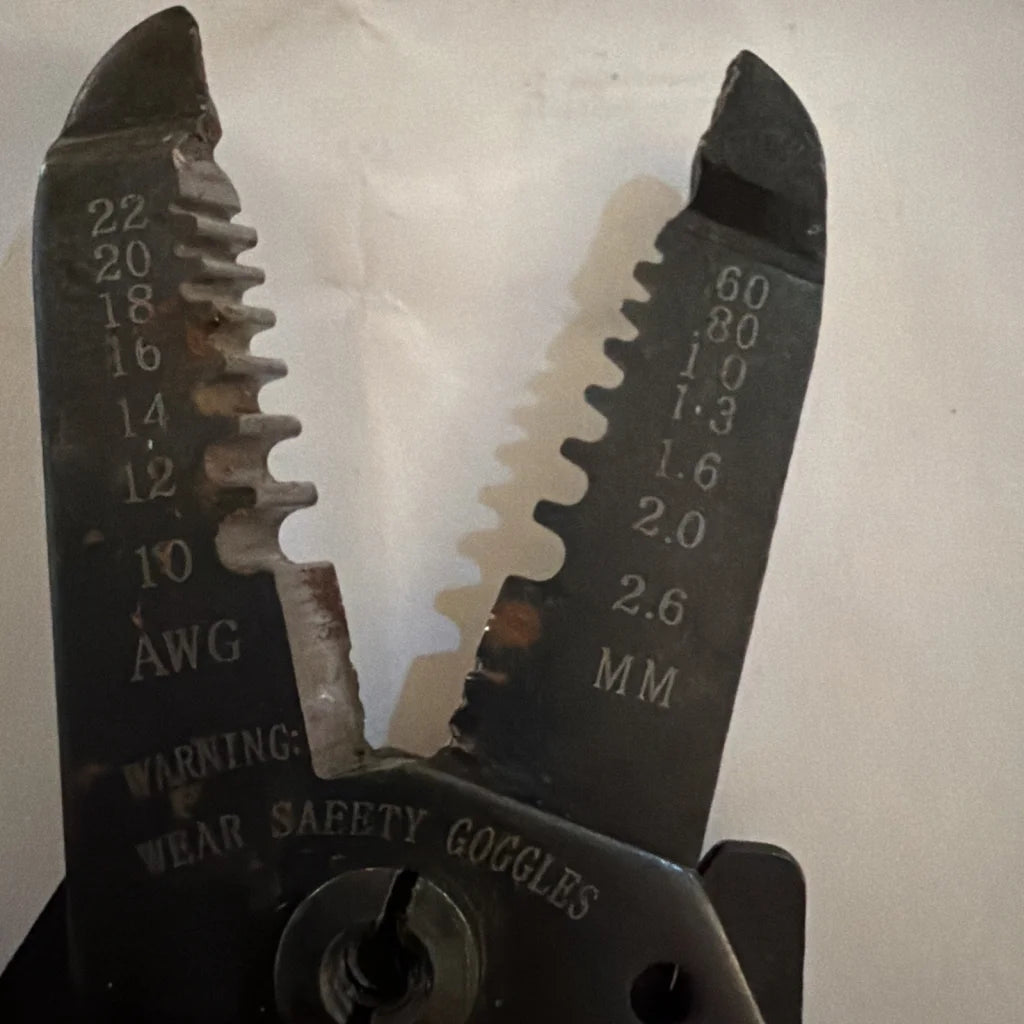 Jonard JIC-1022 wire stripper cutter with black metal gauge markings, 10-18 AWG, made in USA