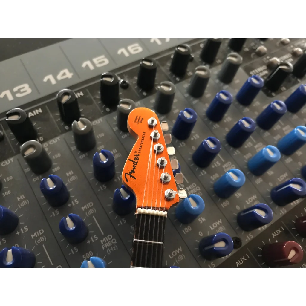 Kenny Wayne officially licensed gold sparkle mini guitar headstock