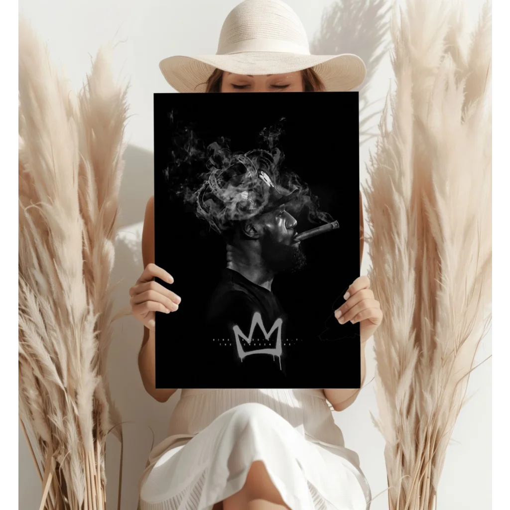 Smoking King Crown Insigne Aluminum Prints Wall Art | Contemporary Home Wall Art | vintageantiquesgifts.com