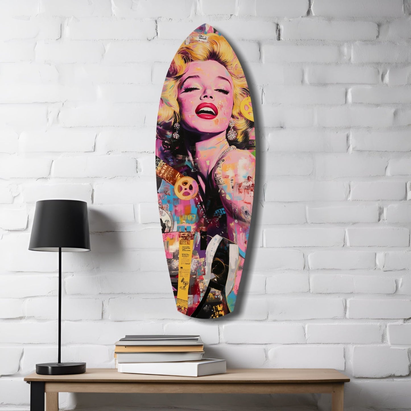 Hollywood Starlet V3 Glass Wall Art