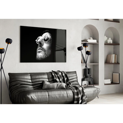 Stunning Glass Wall Art That Transforms Any Room | Contemporary Home Wall Art | vintageantiquesgifts.com