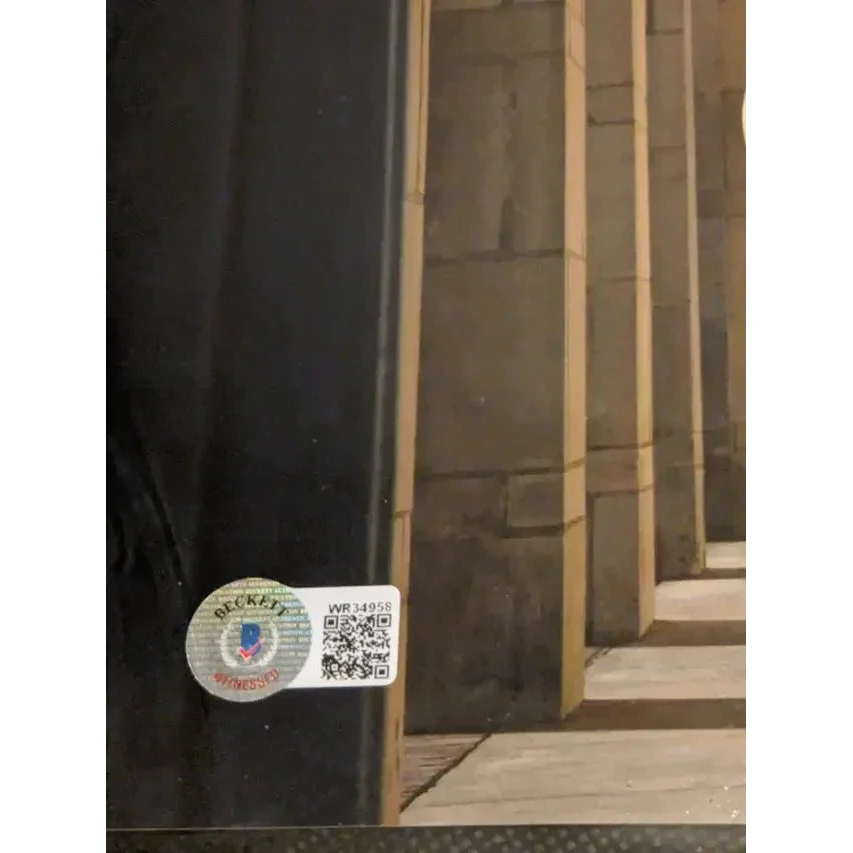 Holographic Beckett authentication sticker with QR code on Lew Temple autographed 8x10 photo