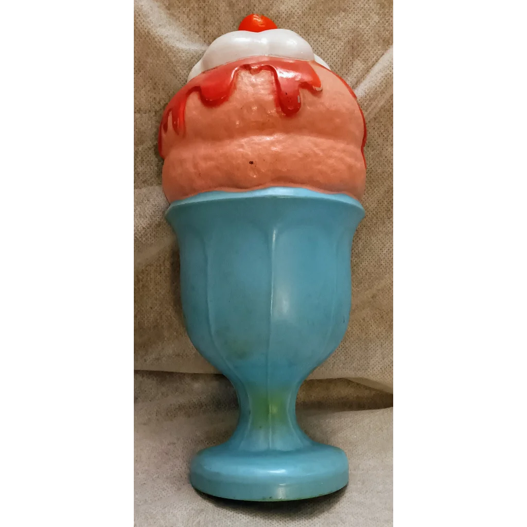 Vintage 1978 Liddle Kiddles Strawberry Mary playset ice cream sundae figurine